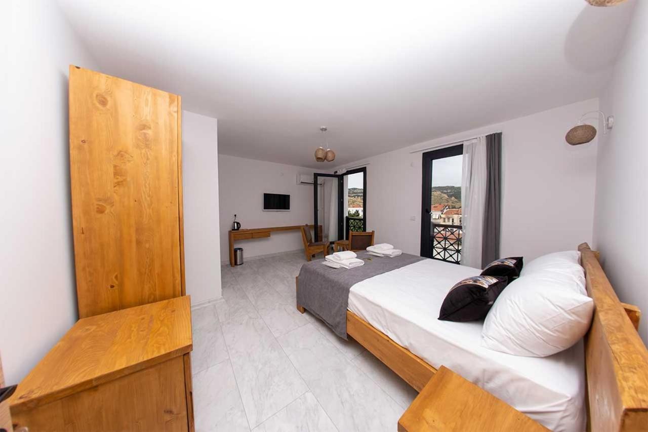 Foca Kybele Hotel İzmir