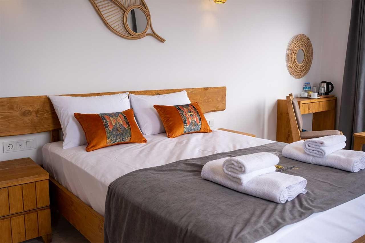 Foca Kybele Hotel *